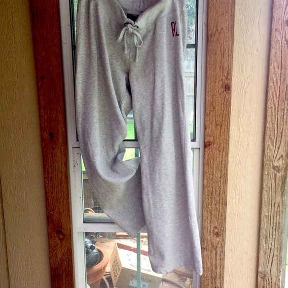 ***S O L D**  RALPH REMAINS IN COMFORT & CLASS IN HOUSTON 2010 - Picture 9 of 12